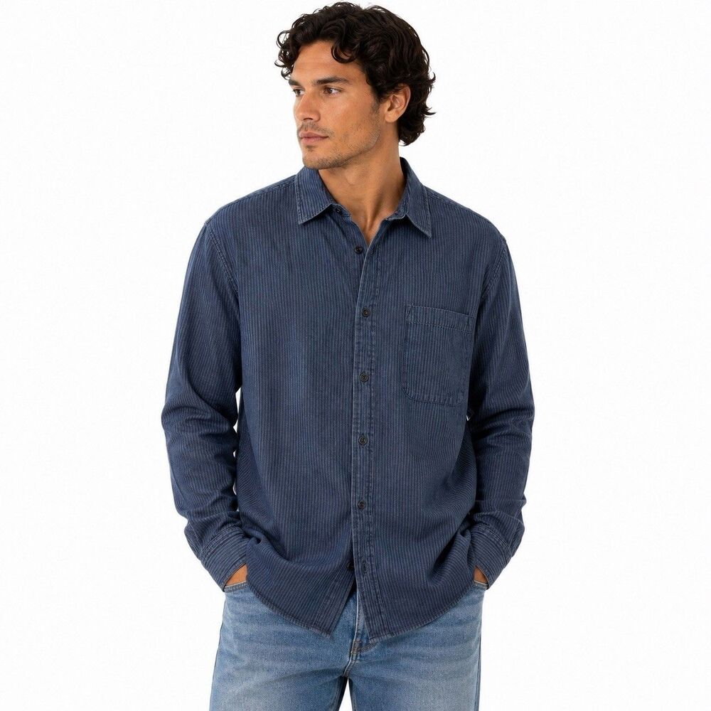 New Goodfellow & Co Mens Denim Blue Button Down Std Fit Shirt Size XL Cotton